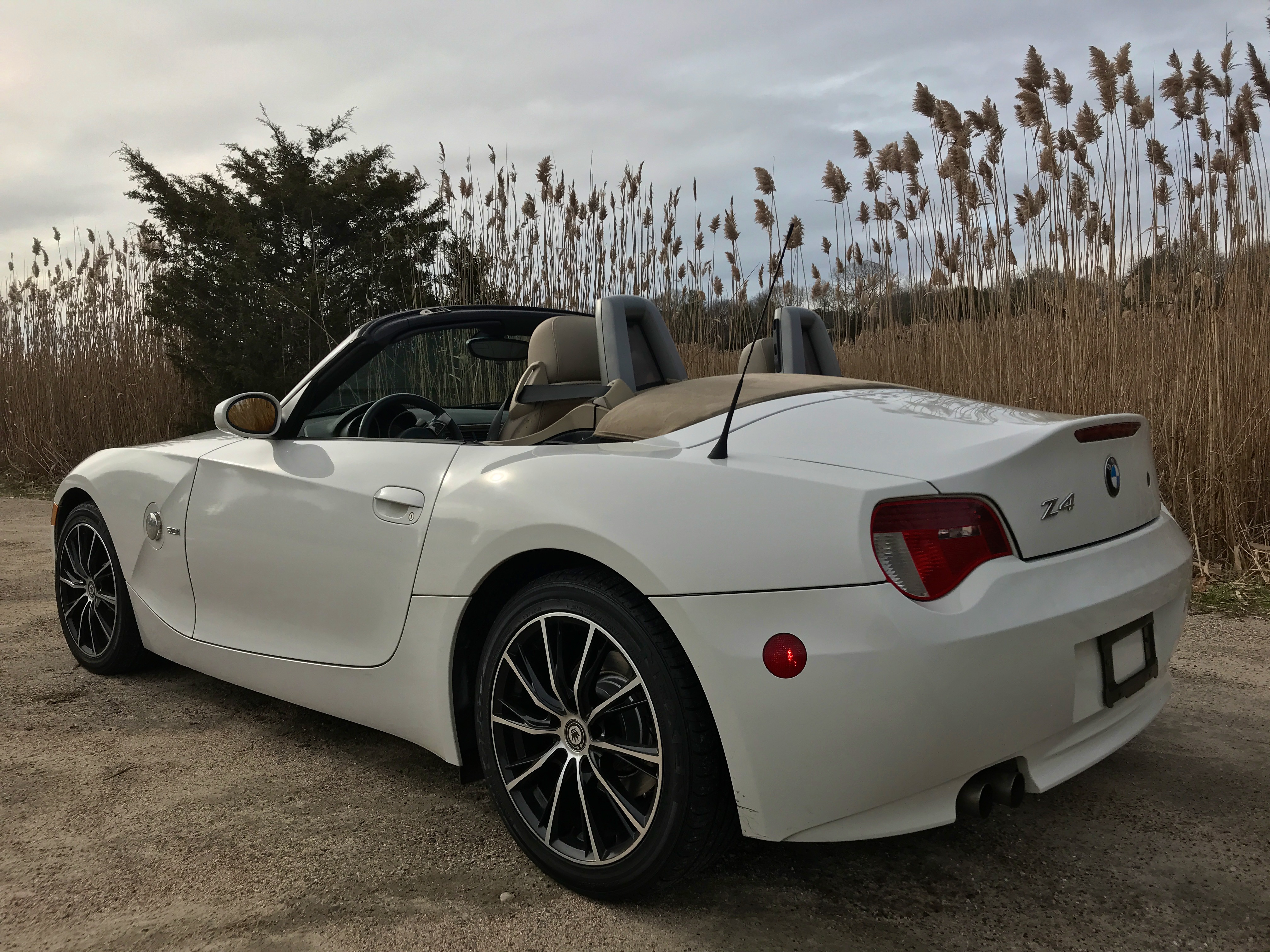 2006 BMW Z4 3.0i 6-Speed Roadster Convertible Cabriolet – 3.0L N52 Inline-Six, Rear-Wheel Drive,Spartanburg-Built — photo 9